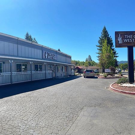 The Old West Inn Willits Exterior photo
