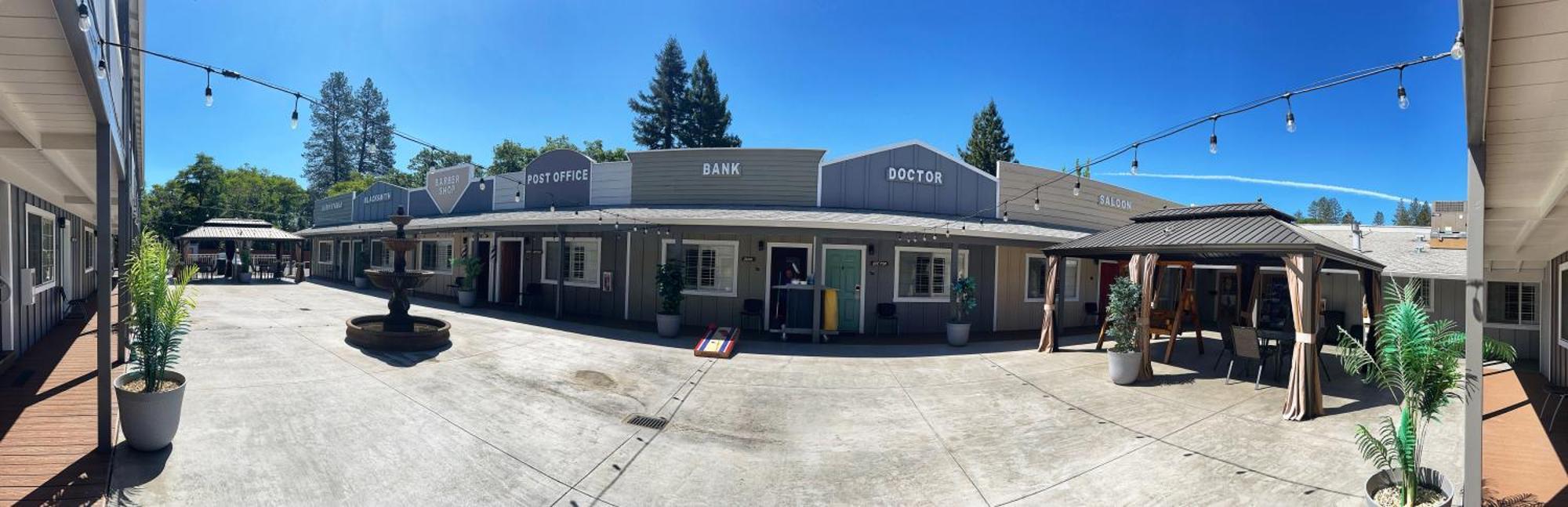 The Old West Inn Willits Exterior photo
